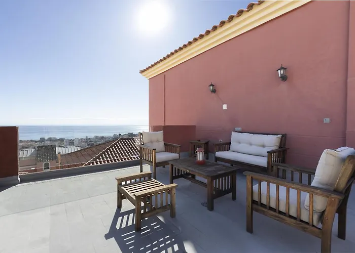 Peaceful Studio With Amazing Sea Views And Free Parking